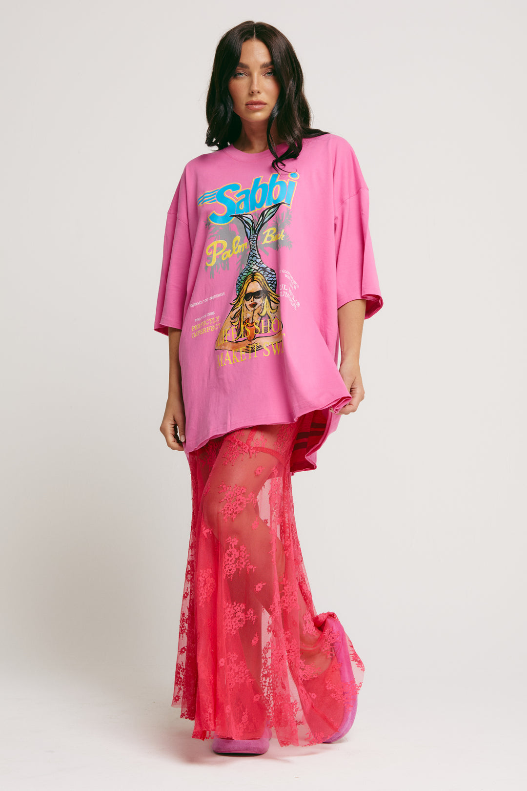 THE VERY OVERSIZED LIFE IS SHORT TEE - PINK