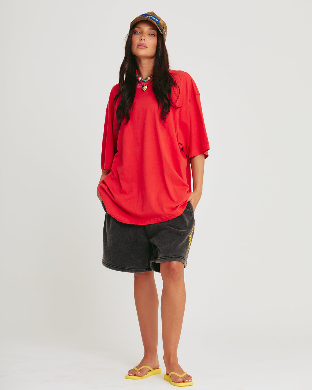 THE VERY OVERSIZED BASIC TEE - RED