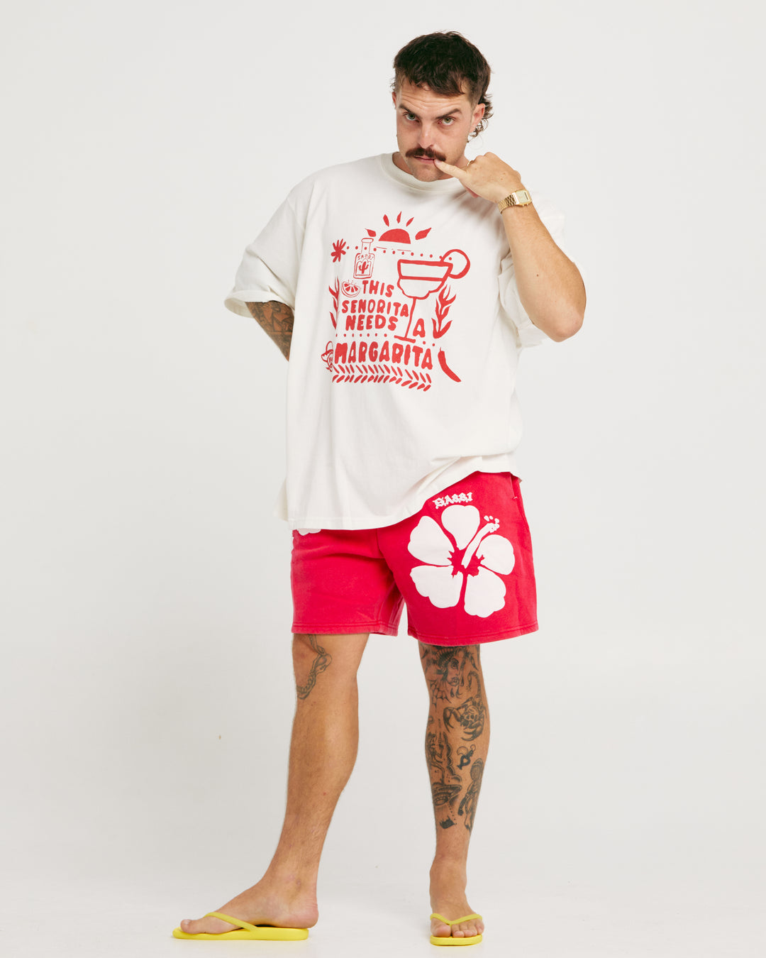 THE VERY OVERSIZED MARGIE TEE - MARSHMALLOW / RED