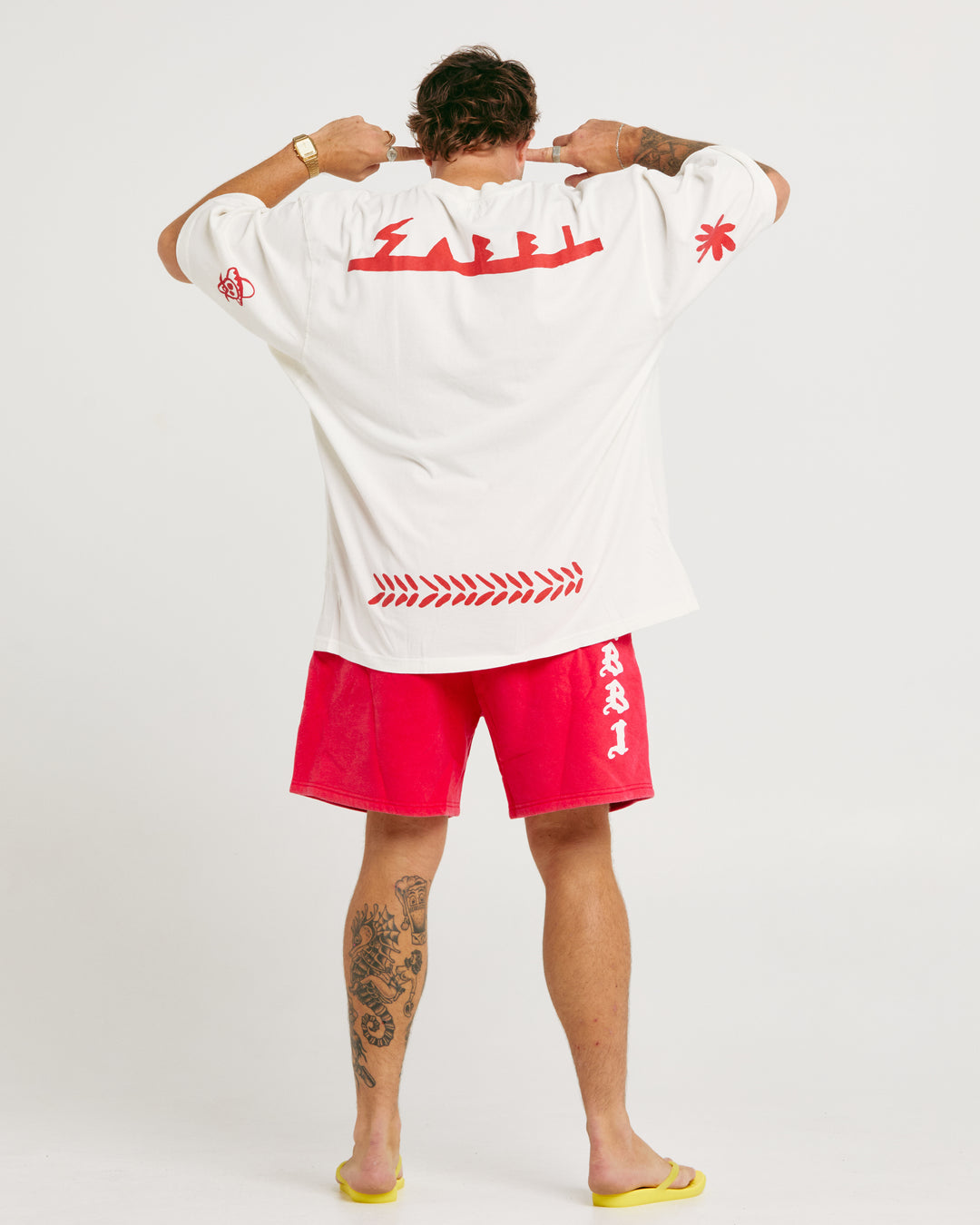 THE VERY OVERSIZED MARGIE TEE - MARSHMALLOW / RED