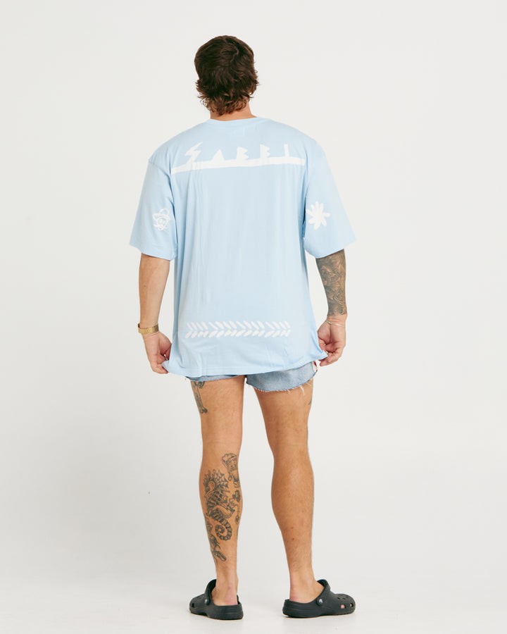 THE VERY OVERSIZED MARGIE TEE - SKY BLUE