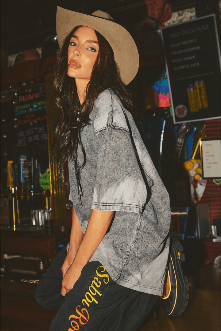 THE BLEACHED BACKLESS TEE