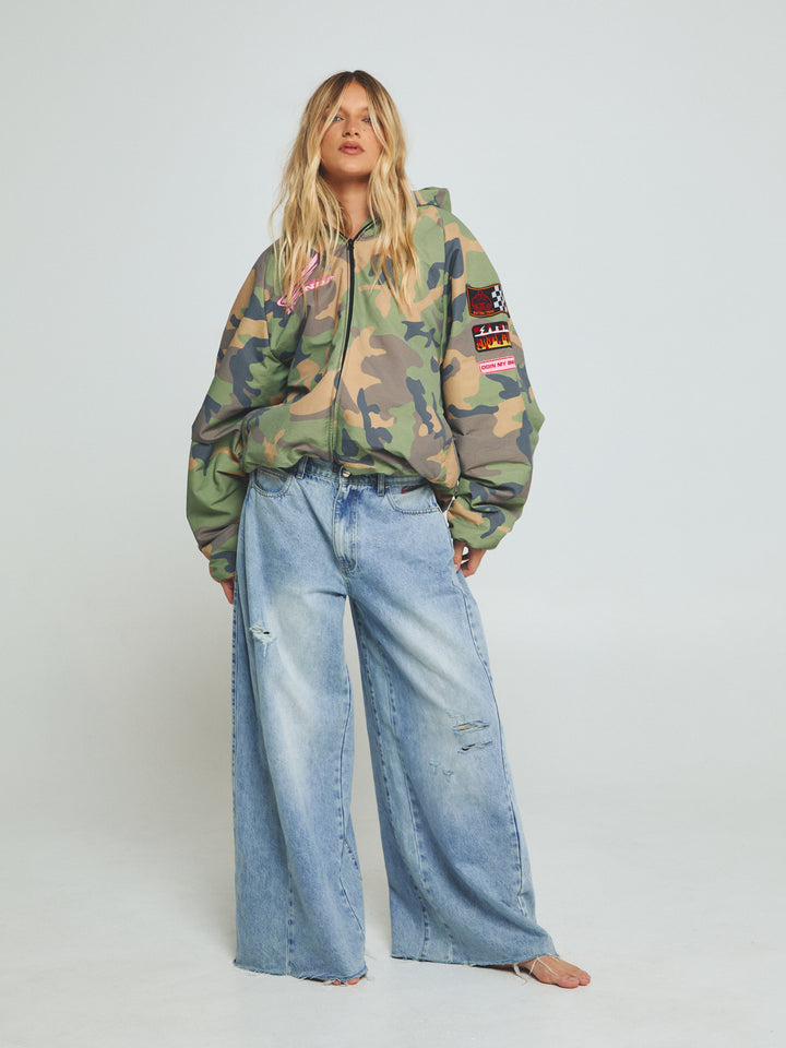 THE BE KIND BOMBER JACKET - CAMO