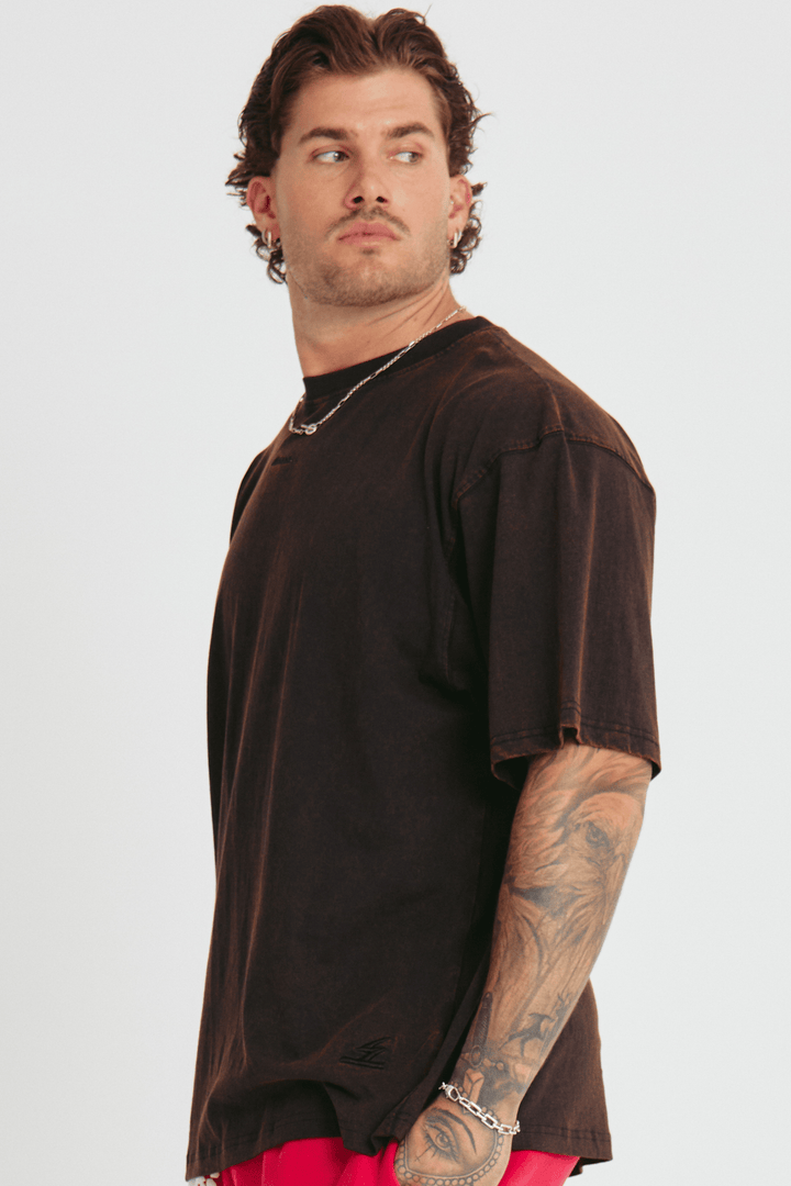 THE VERY OVERSIZED BASIC TEE - RUST BLACK