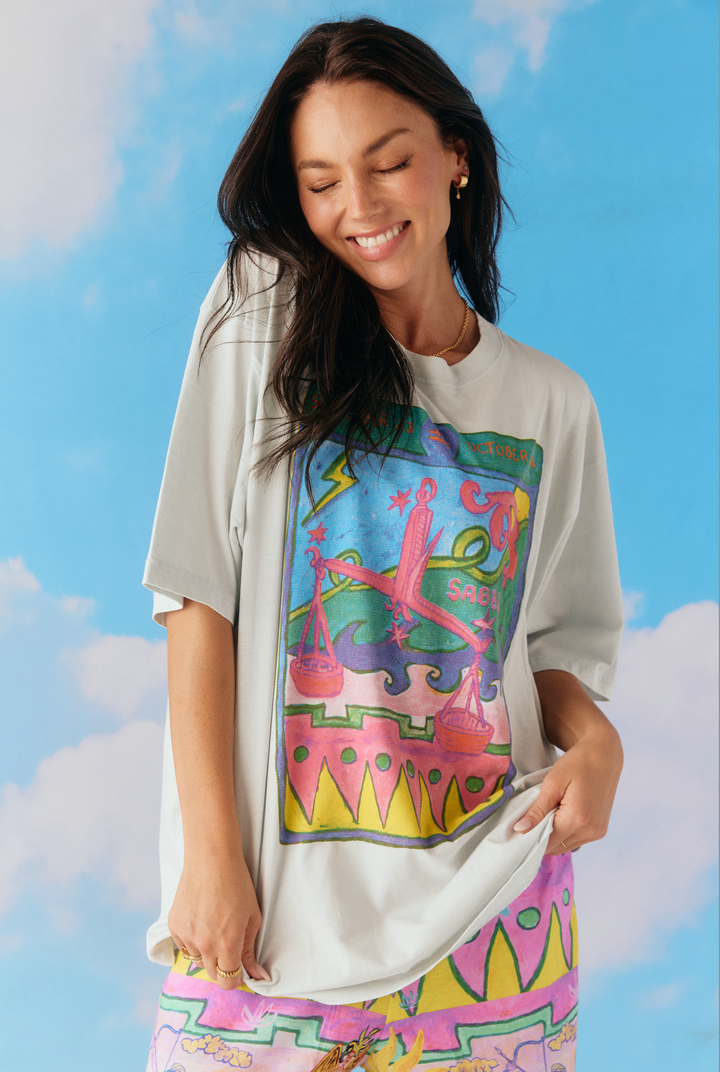 THE VERY OVERSIZED LIBRA TEE - ICE MELT