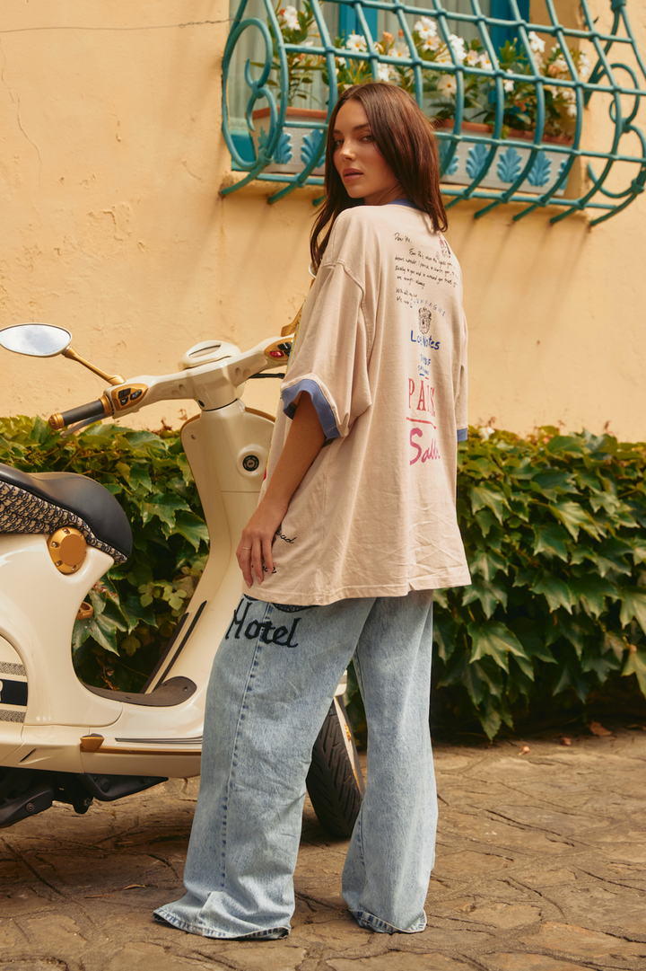 THE VERY OVERSIZED LOVE NOTES TEE - PARIS -  SAND
