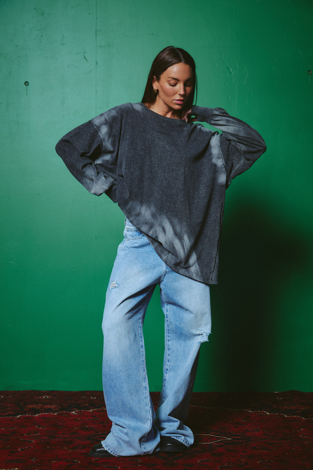 THE BABY GOT BACK LONG SLEEVE TEE - CHARCOAL