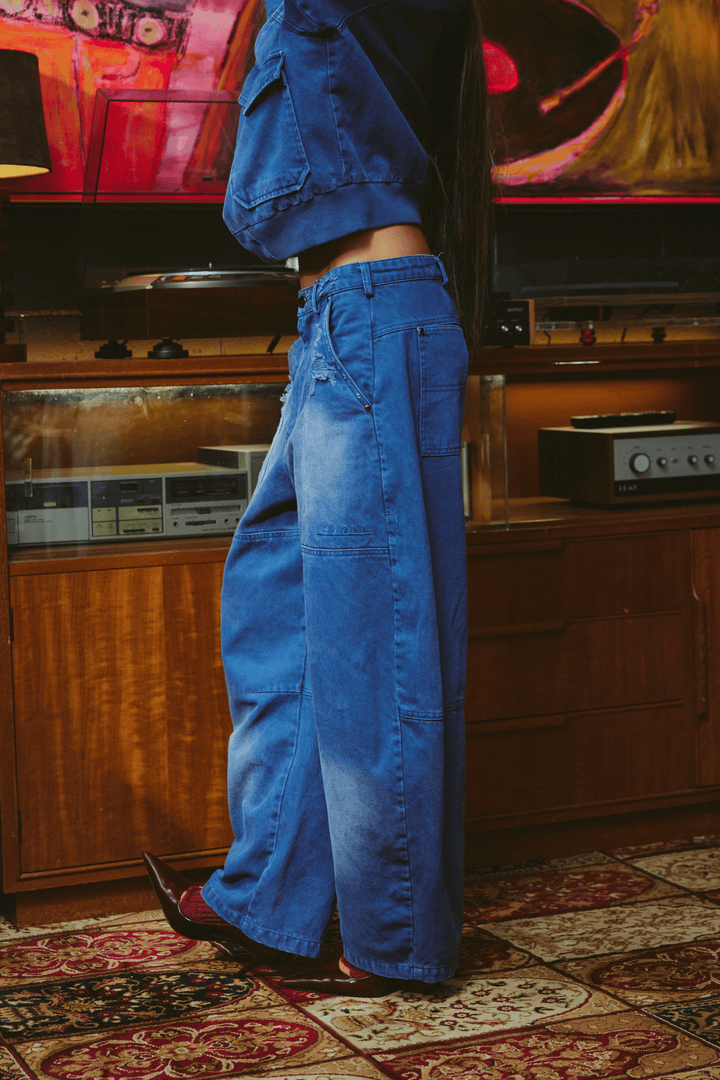 THE BARREL LEG TROUSER