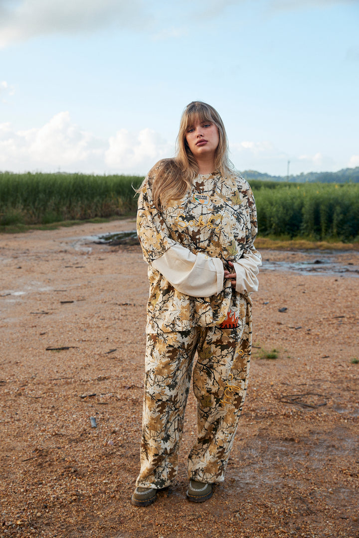 THE LUCKY DUCK WOODLAND LONG SLEEVE TEE