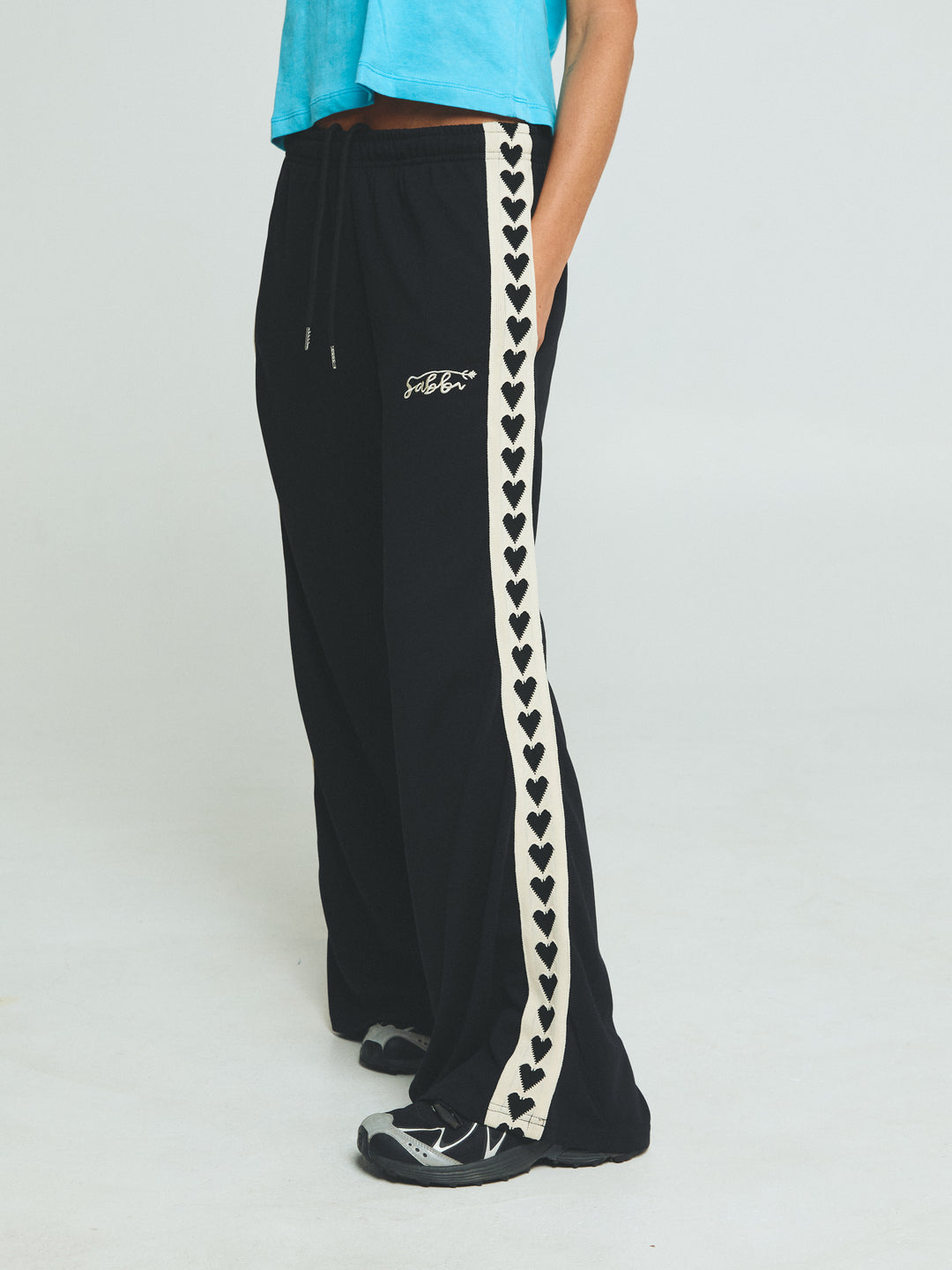 THE RAVING HEARTS PANTS - BLACK