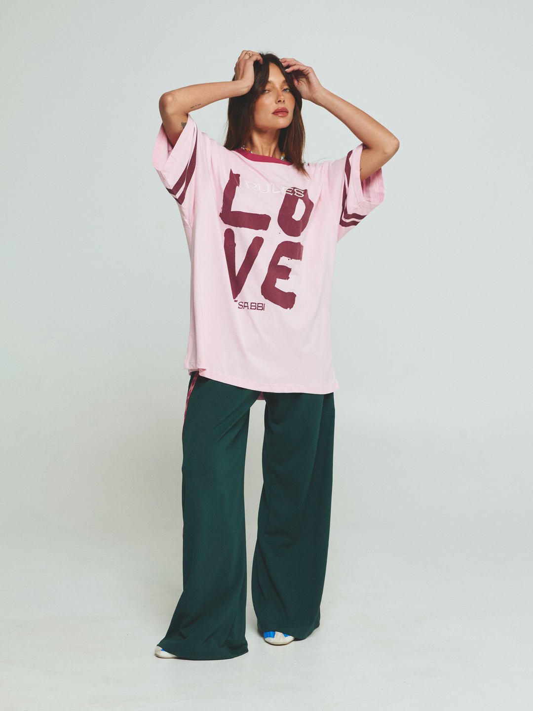 THE VERY OVERSIZED LOVE REVOLUTION TEE - PINK