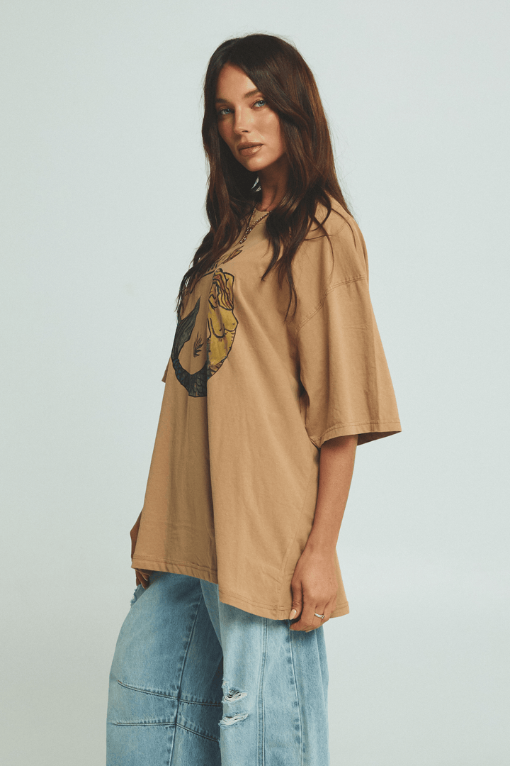 THE VERY OVERSIZED MERMAID TEE - LATTE