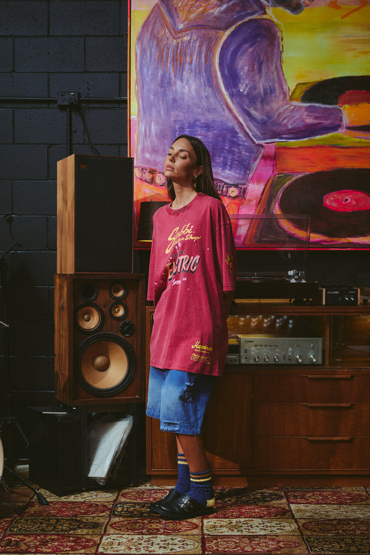 THE VERY OVERSIZED YOU ARE ELECTRIC TEE