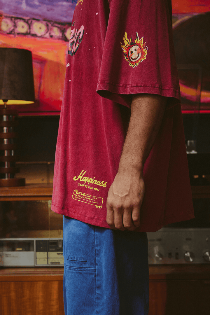 THE VERY OVERSIZED YOU ARE ELECTRIC TEE