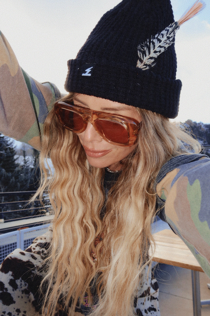 THE BEANIE -  BLACK