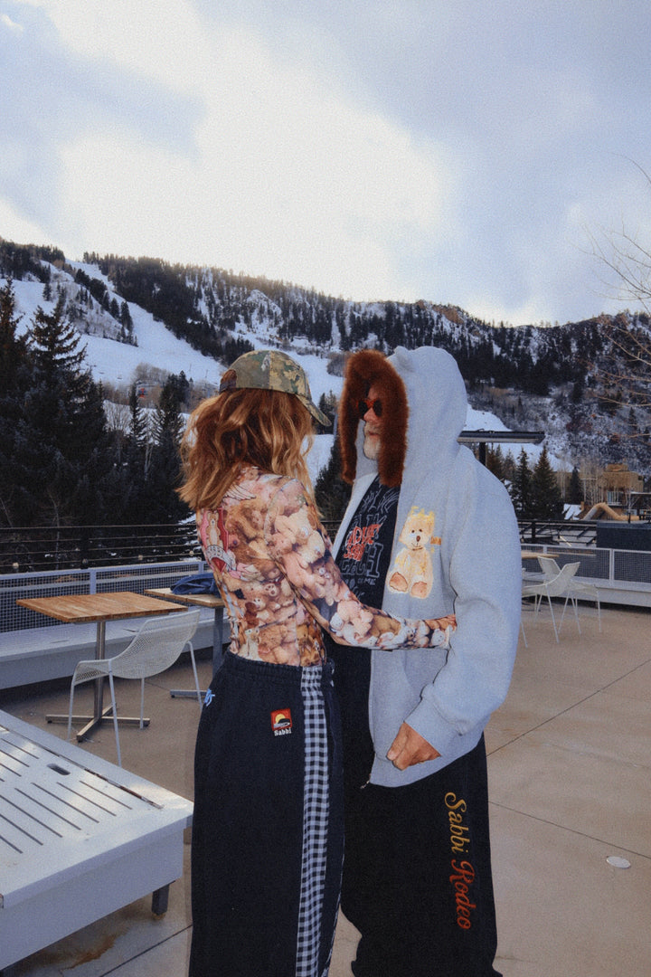 THE BEAR WITH ME ZIP HOODIE
