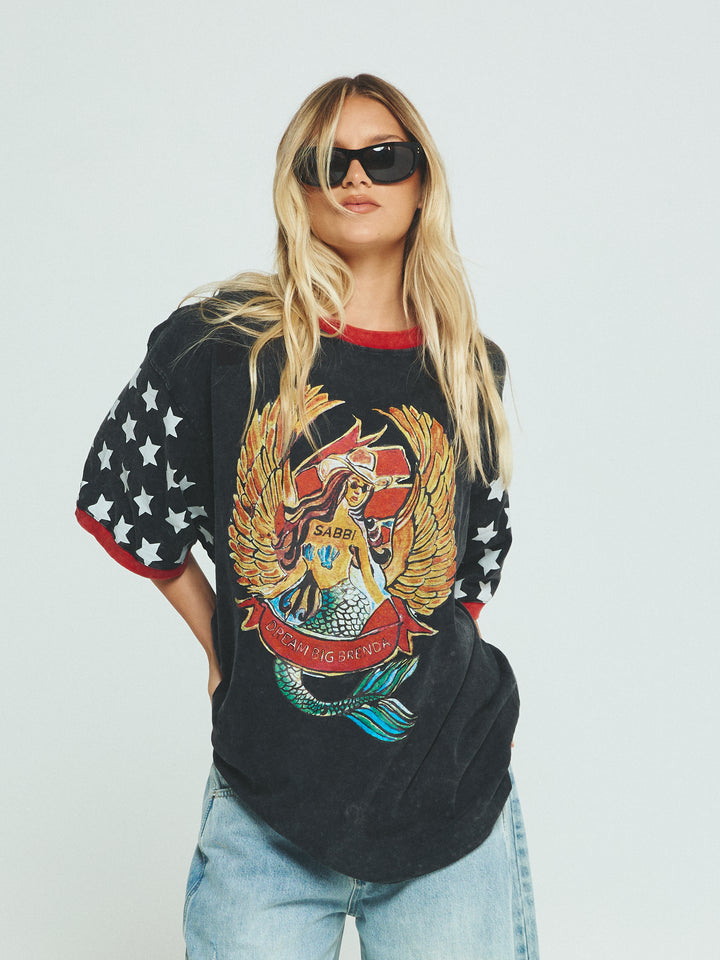 THE VERY OVERSIZED VINTAGE DREAM BIG BRENDA TEE- BLACK