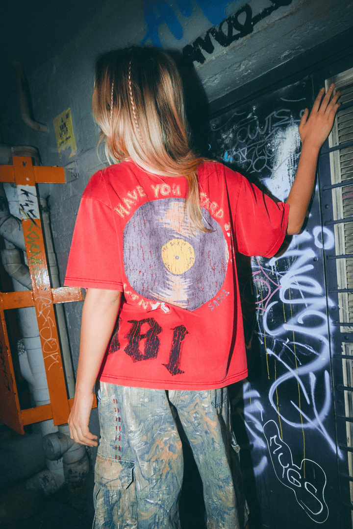 THE VINYL SHOP TEE - RED