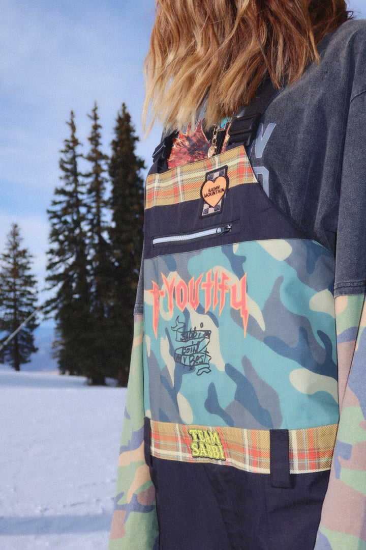 THE SABBI MOUNTAIN OVERALL - BLACK