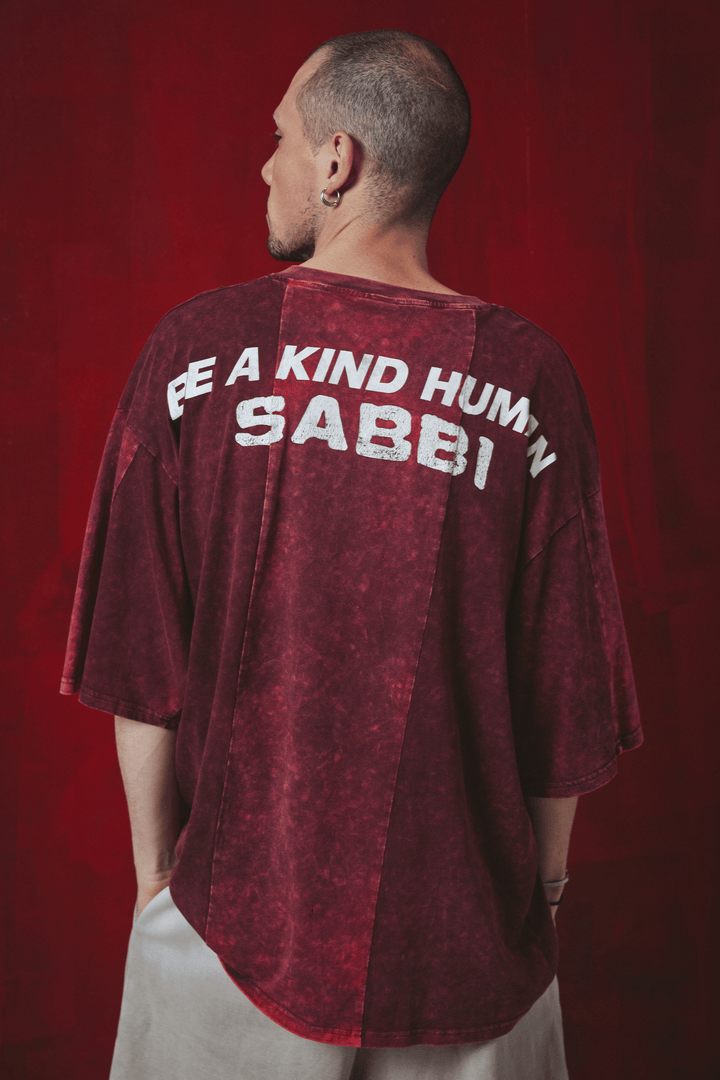 THE VERY OVERSIZED BE A KIND HUMAN TEE