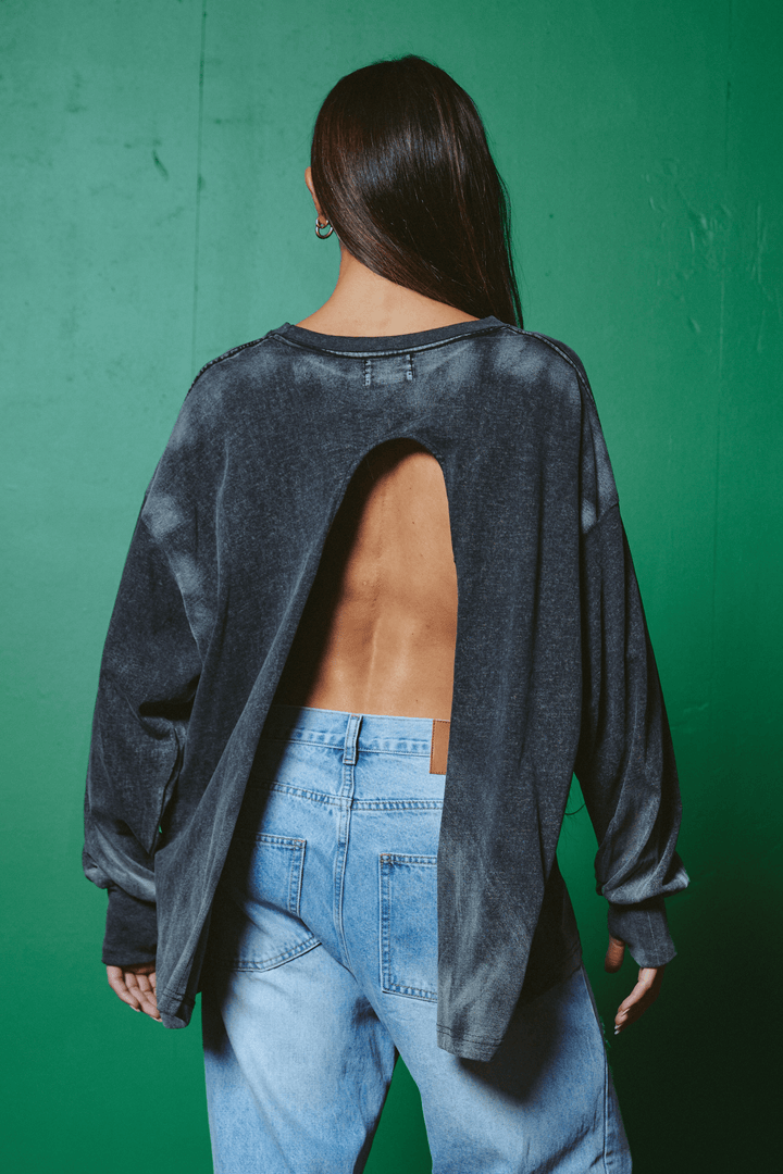 THE BABY GOT BACK LONG SLEEVE TEE - CHARCOAL