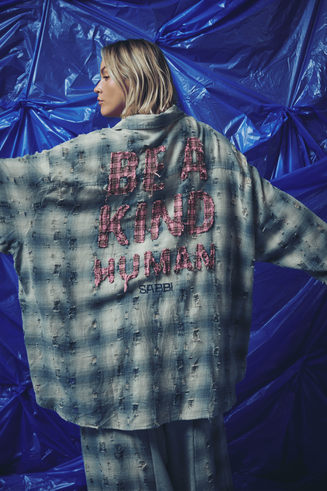 BE A KIND HUMAN OVERSIZED SHIRT - BLUE