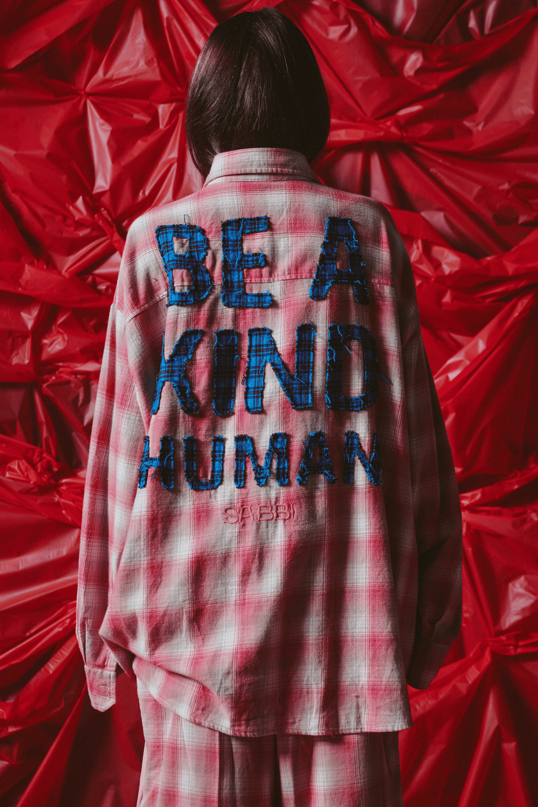 BE A KIND HUMAN OVERSIZED SHIRT - PINK