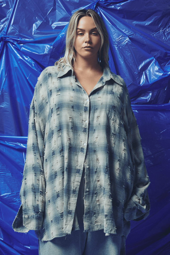 BE A KIND HUMAN OVERSIZED SHIRT - BLUE