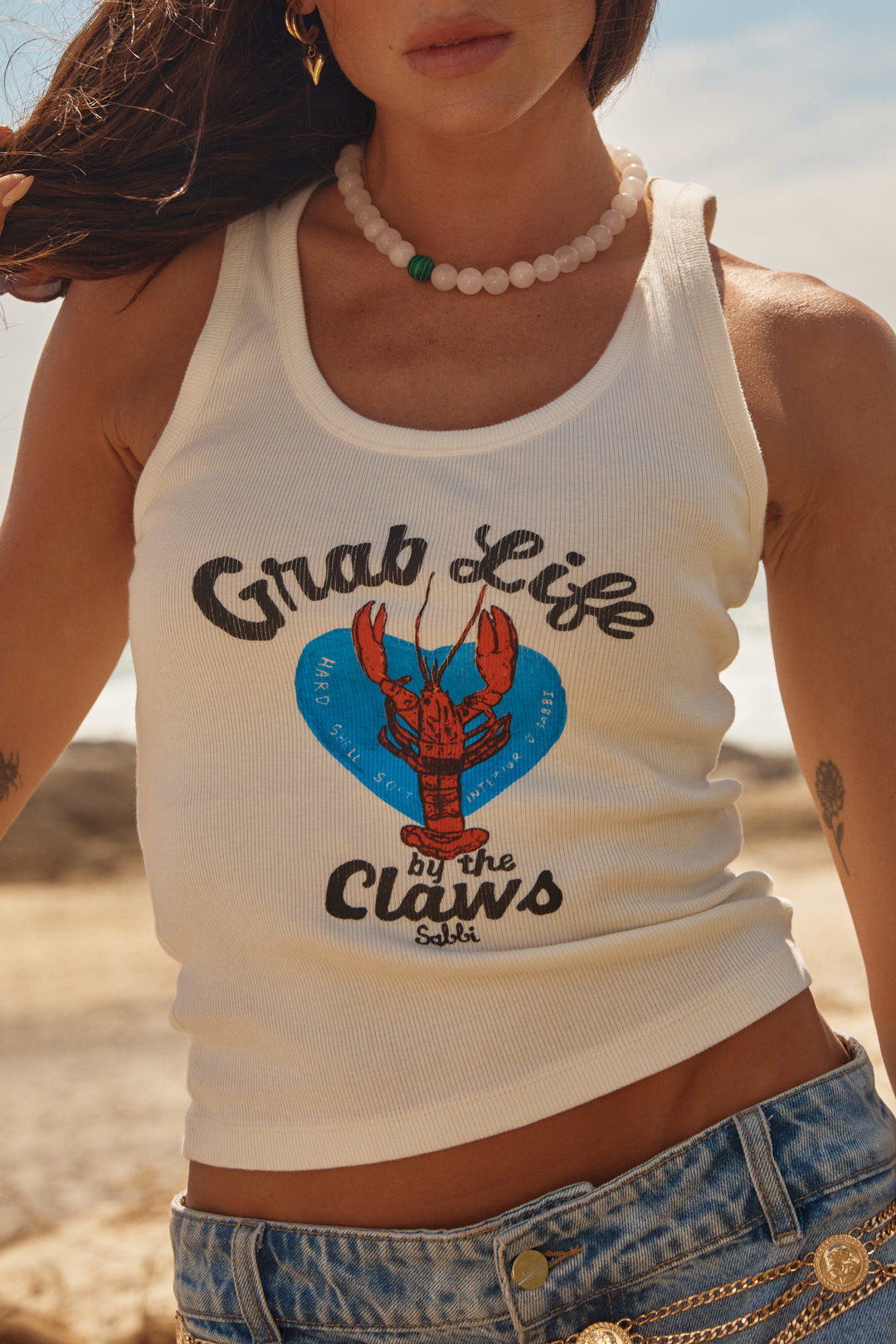 CLAWS OF LIFE TANK - WHITE