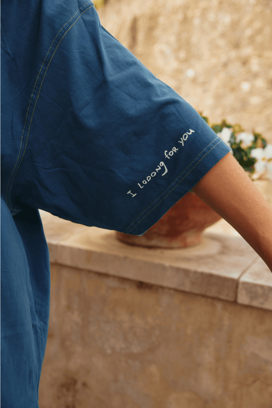 THE VERY OVERSIZED DON'T SELL YOURSELF TEE - NAVY