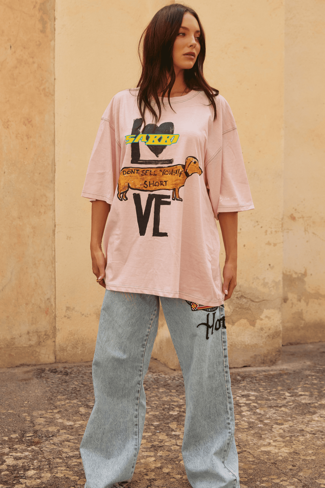 THE VERY OVERSIZED DON'T SELL YOURSELF TEE - PINK