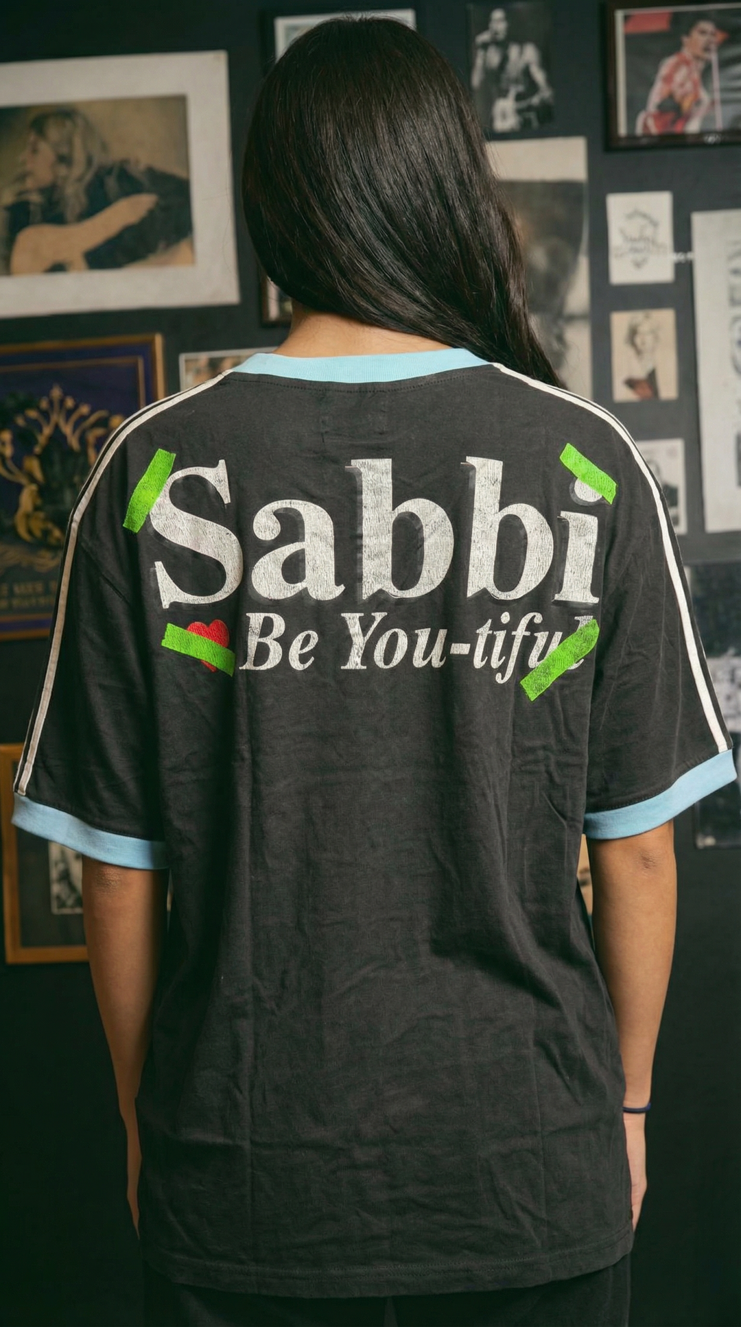 THE VERY OVERSIZED FLY HIGH TEE - BLACK