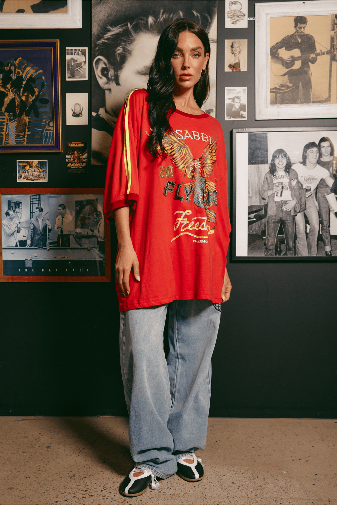 THE VERY OVERSIZED FLY HIGH TEE - RED