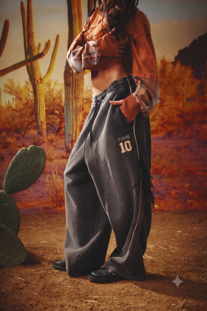 THE HAPPY CHAP WIDE LEG SWEAT PANTS