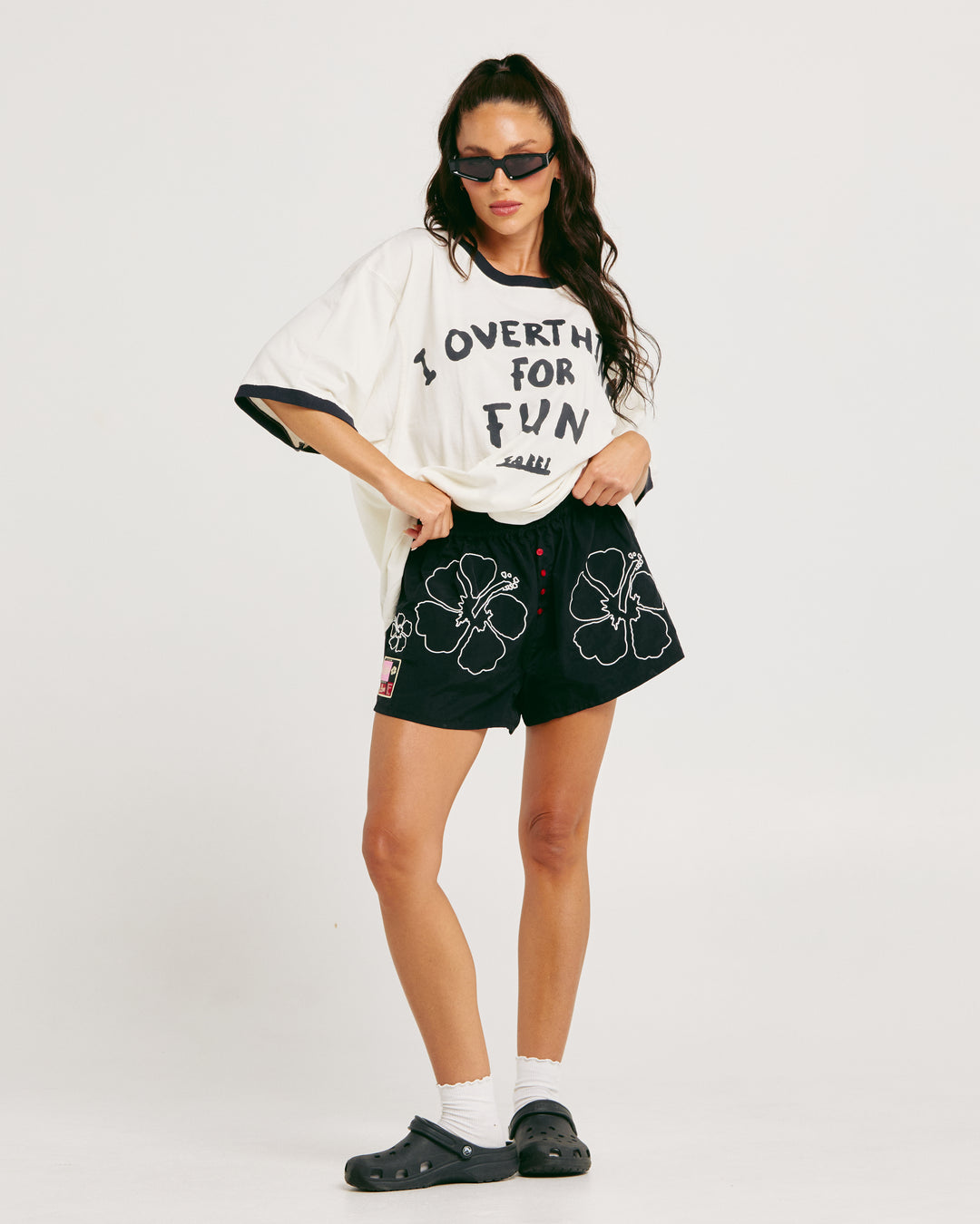 THE HIBISCUS BOARDSHORT- BLACK