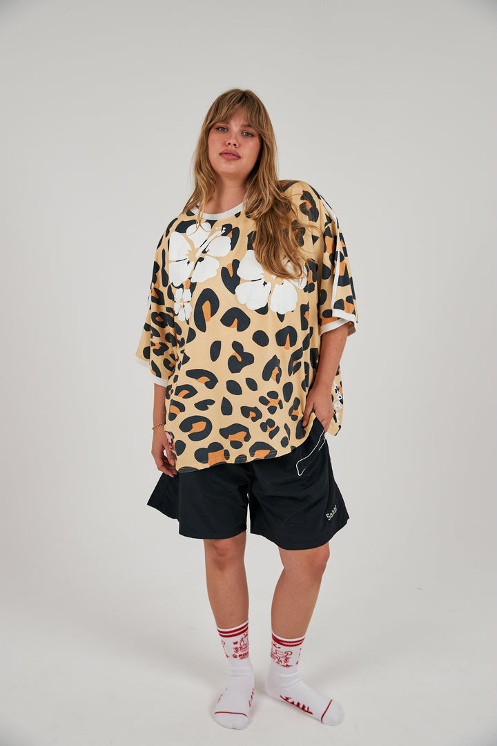 THE HIBISCUS TEE - LEOPARD