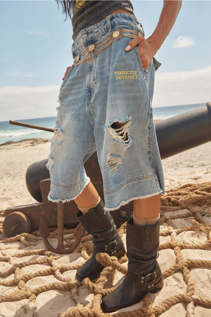 THE LONG DENIM JORTS