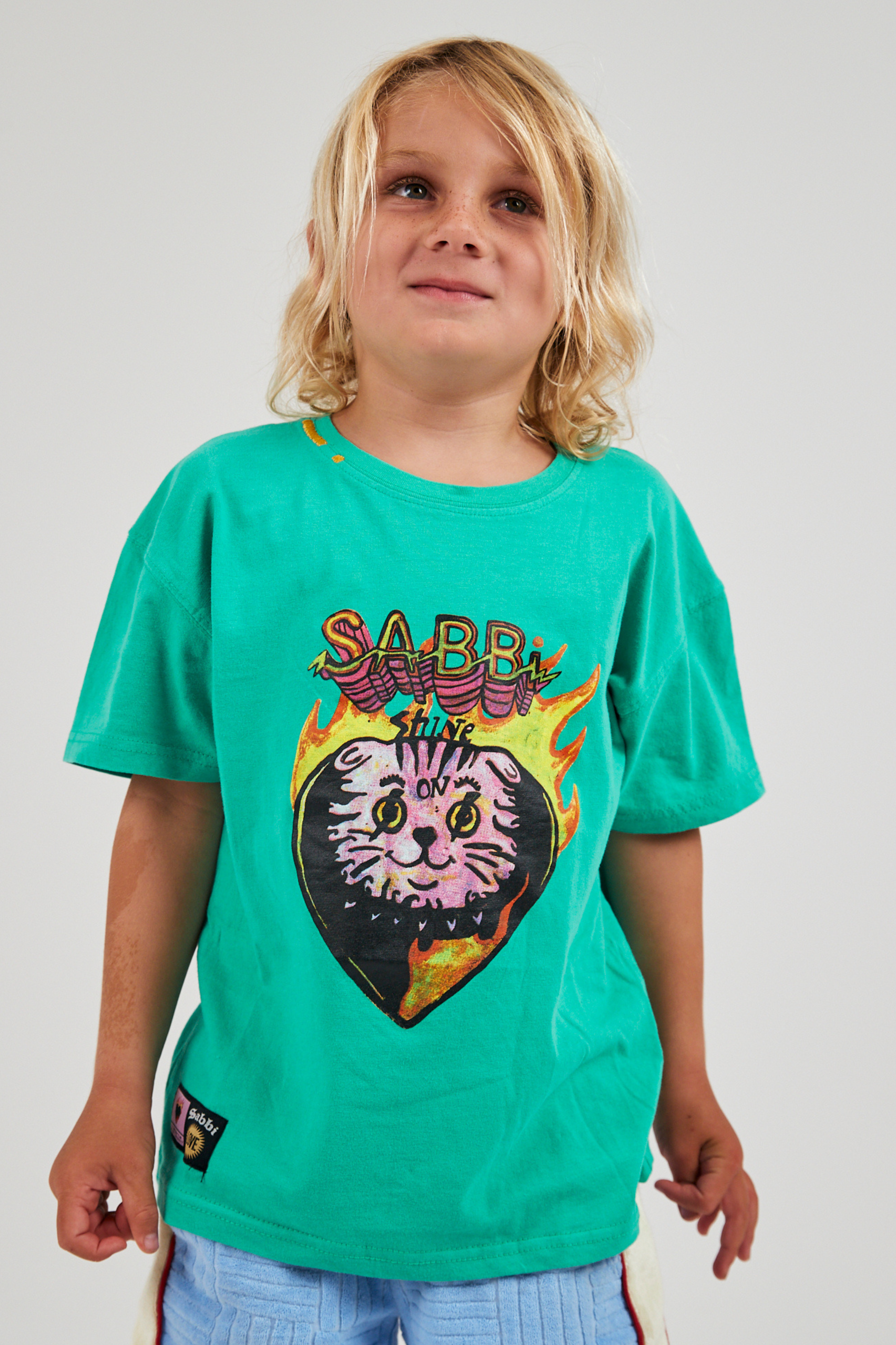 THE KIDS SHINING ANYWAY TEE - GREEN