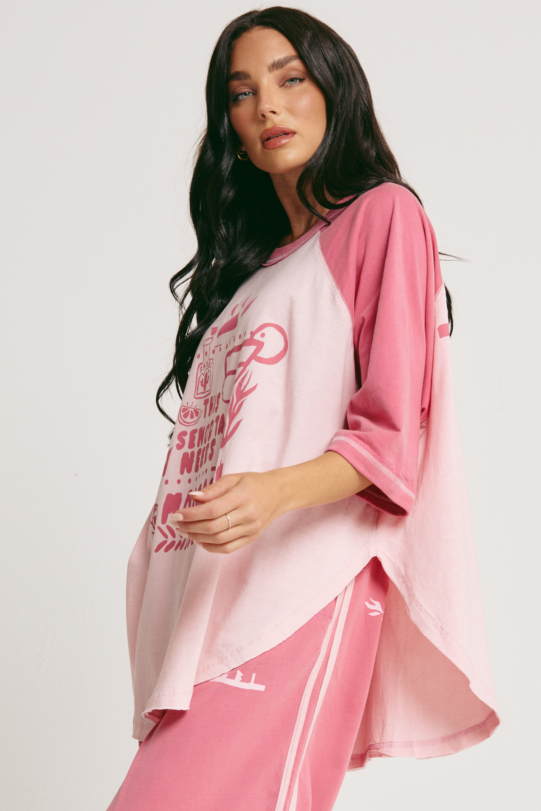 THE RAGLAN MARGIE TEE - PINK