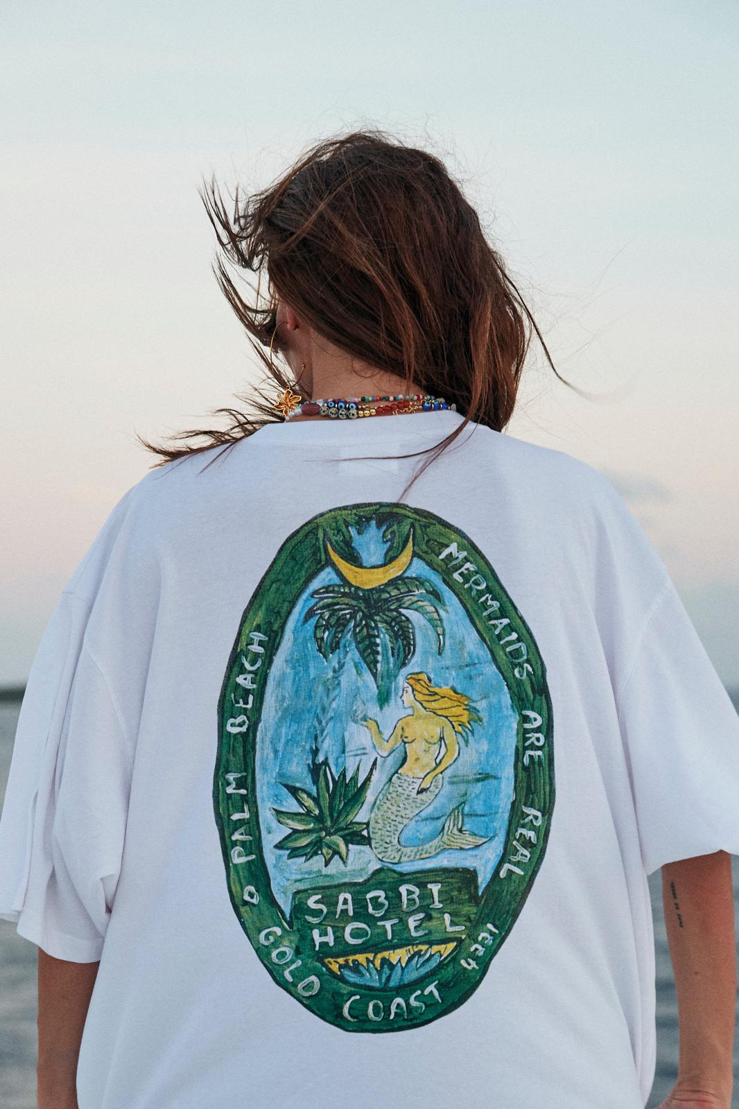 THE VERY OVERSIZED MERMAID TEE - WHITE