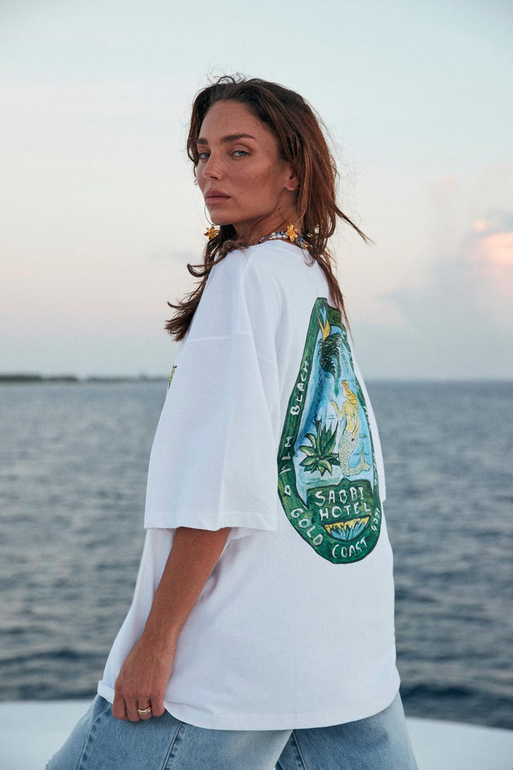 THE VERY OVERSIZED MERMAID TEE - WHITE