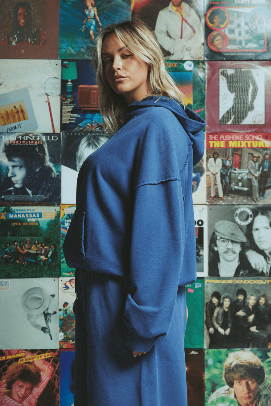 THE BASIC HOODIE - NAVY